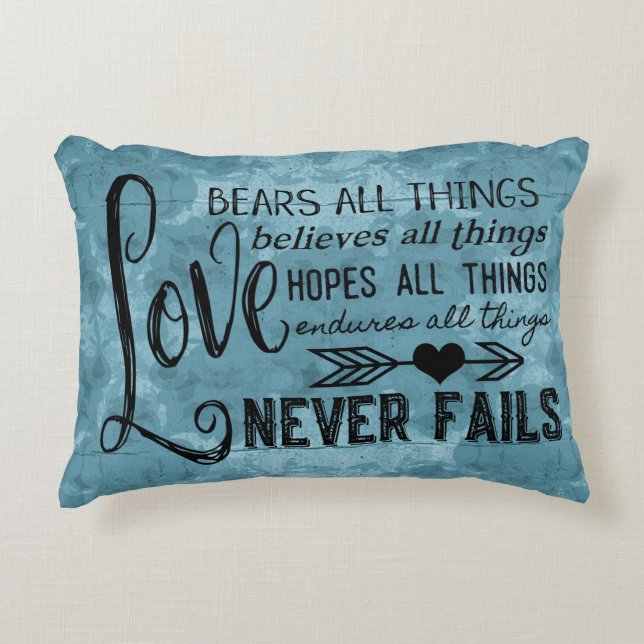 Liebe versagt nie Kissen (französisches Blau) (Vorderseite)