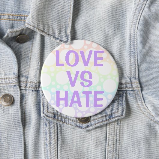 Liebe Vs Hate Polka Dot Rainbow Button (Beispiel)