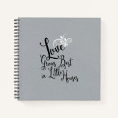 Liebe wächst am besten in kleinen Häusern Zitat Notizblock (Vorderseite)