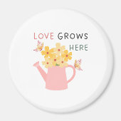 Liebe wächst hier Florales Gartenzitat Magnet (Vorne)