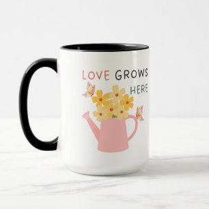 Liebe wächst hier Florales Gartenzitat Tasse
