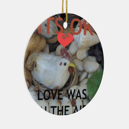 Liebe war in der Luft Keramik Ornament (Rechts)