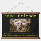 LIEBE Welpen in einem Korb Wandteppich Mit Holzrahmen (Vorne)