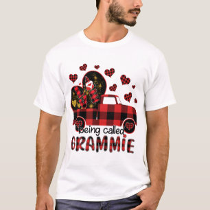 Liebe wird Grammie Red Truck Gnome Valentin genann T-Shirt