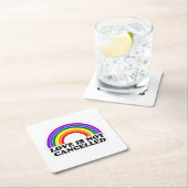 Liebe wird nicht im Monat des Rainbow LGBT Pride a Rechteckiger Pappuntersetzer (Vor Ort)