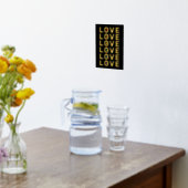 "LIEBE" Wort, Herzen in Regenbogenfarben, schwarze Foliendrucke (Ablage(Küche))