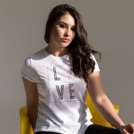 Liebe zitieren schwarze Typografie und rosa Blume T-Shirt