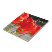 Liebegeschenke decken rote Tulpe-Blumen Fliese (Seite)