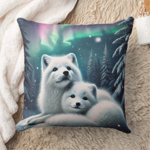 Liebende arktische Füchse Nordlichtschneewald Kissen