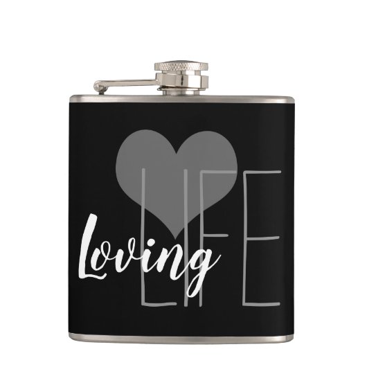 LIEBENDE LIFE-Buchstaben mit Herz | Flachmann (Vorderseite)