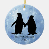 Liebende Pinguin Couple Weihnachten Keramik Ornament (Vorne)