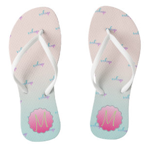 Liebenswerte Coole Glitter-Makeup ,Monogramm Badesandalen