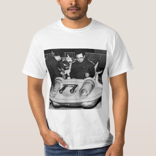 Liebes Führer-Kim Jong Il-Raumschiff T-Shirt (Vorderseite)