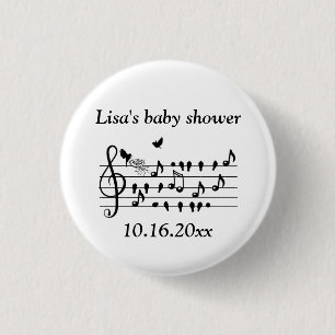 Liebesvögel, die eine Erweiterung der Familie erwa Button