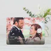 Liebeund Dank-elegante Skriptchic-Foto-Hochzeit Dankeskarte (Stehend Vorderseite)