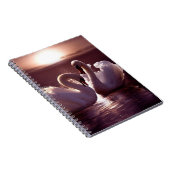 Liebevolle Schwäne, die ein Herz bilden Notizblock (Rechte Seite)