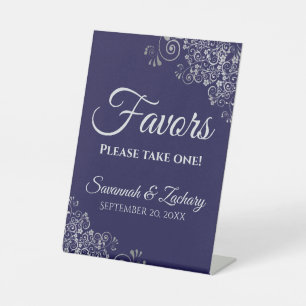 Liebhaber nehmen eine elegante Hochzeit von Navy B Sockelschild