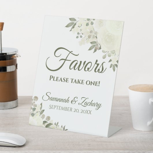 Liebhaber nehmen eine elegante Weiße Boho Blumenho Sockelschild (In SItu)