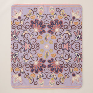 Liebliche ethnische indische Blume. Schöner Schmuc Sherpadecke