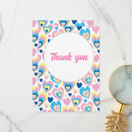 Liebliche Herzen. Flache Dankeskarte (Vorderseite/Rückseite Beispiel)