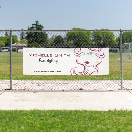 Liebliche Mädchen Ikone lila Haarstyling Branding Banner (Insitu)