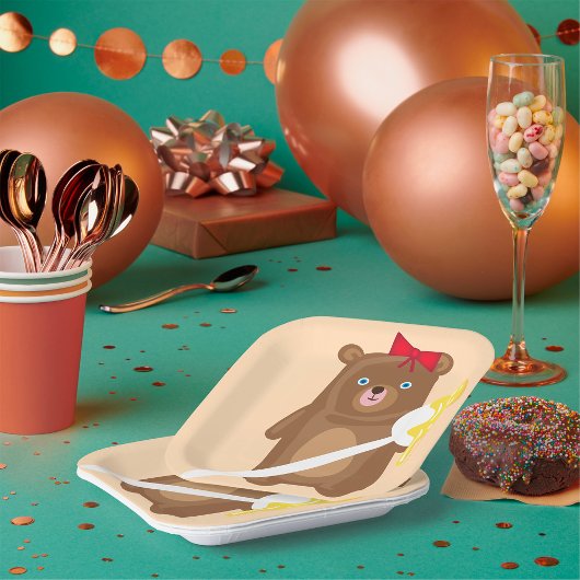 Lieblicher Honigbär mit Löffel und Rotem Bow Pappteller