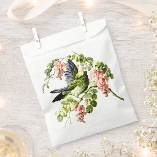 Lieblicher junger Papagei im blühenden Baum Geschenktütchen (Ausgeschnitten)