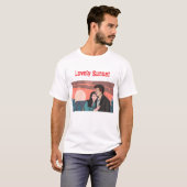 Lieblicher Sonnenuntergang T-Shirt (Vorne ganz)