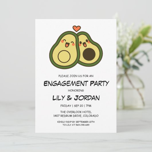 Liebliches Avocado-Paar Cartoon Verlobung Einladung (Stehend Vorderseite)