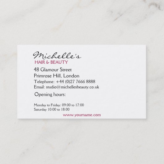 Liebliches Mädchen mit glattem Haar und Makeup-Sym Visitenkarte (Rückseite)