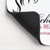 Liebliches Mädchen mit scharfen Haaren Makeup Icon Mousepad (Ecke)