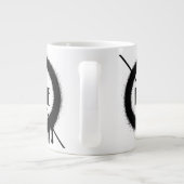 liebt einander Jumbo-Tasse (Rückseite)