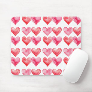 Liebt rosa und rote Wasserfarben-Herzen-Muster Mousepad