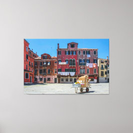 Lieferung der Boxen nach Venedig Leinwanddruck