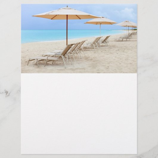 Liegestühle am Strand Flyer (Vorne)
