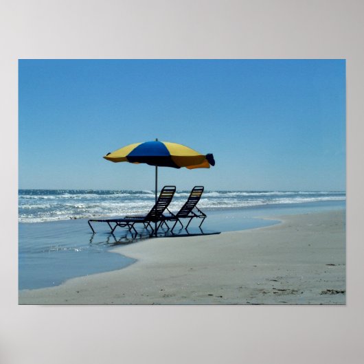 Liegestühle am Strand von Daytona Poster (Vorne)