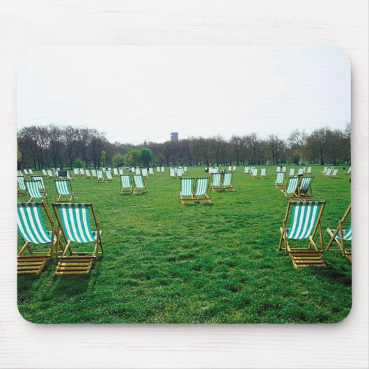 Liegestühle im Green Park, London Mousepad (Vorne)