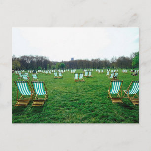 Liegestühle im Green Park, London Postkarte