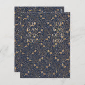 "Life is a Open Book"-Lesezeichen Postkarte (Vorne/Hinten)