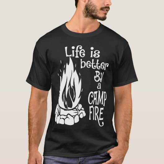 Life Is Better By A Camp Fire boy T-Shirt (Vorderseite)