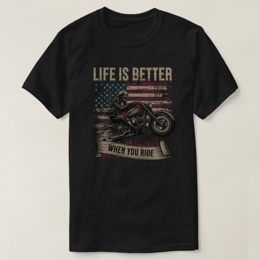 Life Is Better When You Ride Patriotic Biker Skull T-Shirt (Design vorne)