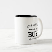 Life is Better with my Boys Zweifarbige Tasse (VorderseiteRechts)