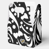 Life Quote Black Gevor Box von Adiela Akoo Geschenkschachtel (Geöffnet)