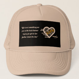 Life Quote Cap von der Dichterin Adiela Akoo Truckerkappe