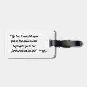 Life Quote Gepäcktag von Dichterin Adiela Akoo Gepäckanhänger (Rückseite horizontal)