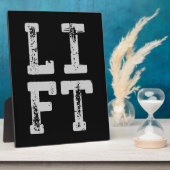 LIFT - Fitnessraum, Training, Gewichtsabnahme, Ins Fotoplatte (Seite)