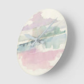 Lifting Fog In Soft Pastels Runde Wanduhr (Winkel)
