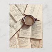 Light Academia Ästhetischer Kaffee und Bücher Postkarte (Vorderseite)