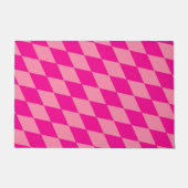 Light and Dark Pink Harlequin Diamonds Checkers  Fußmatte (Vorderseite)