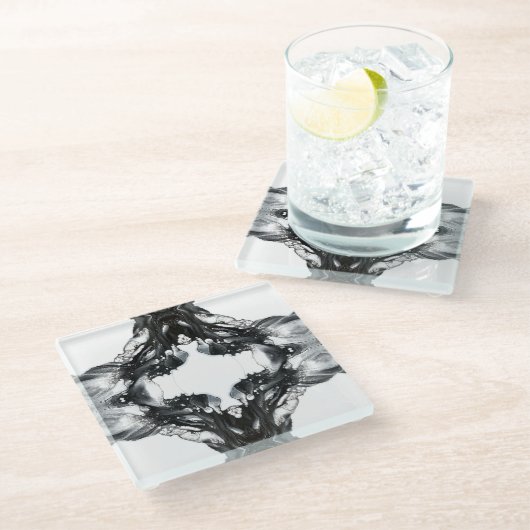 Light and Darkness Abstract Black White Fluid Art Glasuntersetzer (Schrägansicht)